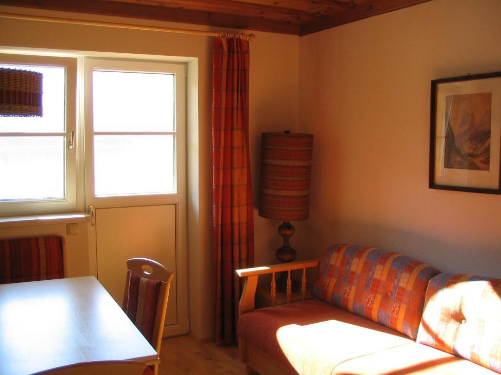 Pension Sarstein Hallstatt Room photo